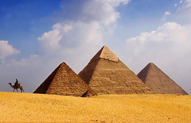 giza pyramids and sphinx